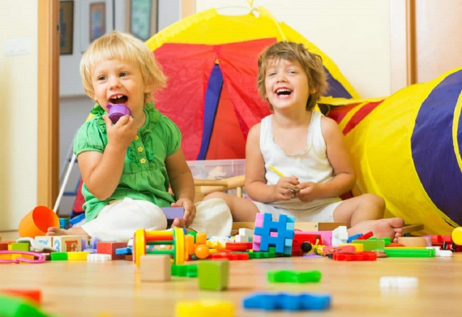 Во что поиграть с ребенком в поликлинике когда очередь