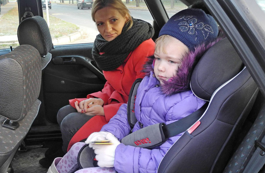 5 правдивых фактов и ложных представлений о безопасности ребенка в машине