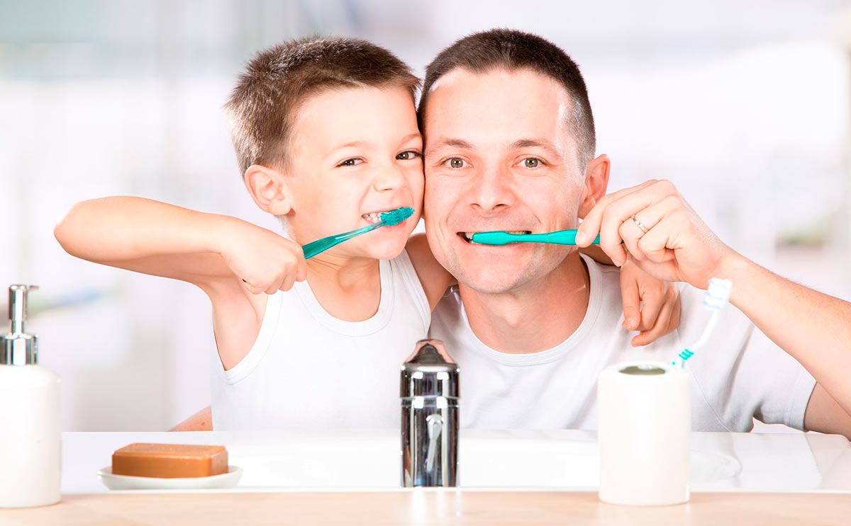 Ребенку 7 месяцев нет зубов — почему не лезут