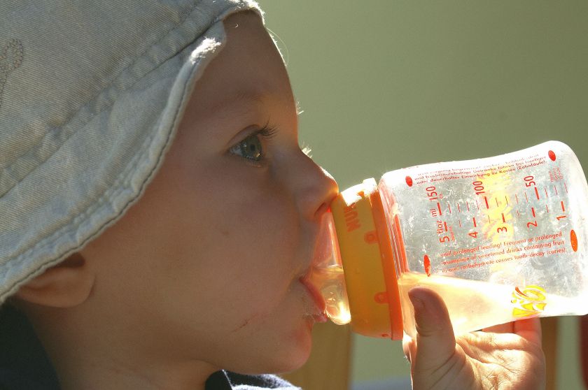 Сумка для малыша: какие вещи нужно обязательно взять для ребенка в дорогу