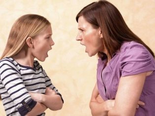 Рассказывает эксперт психолог Евлалия Просветова: как перестать кричать на ребенка
