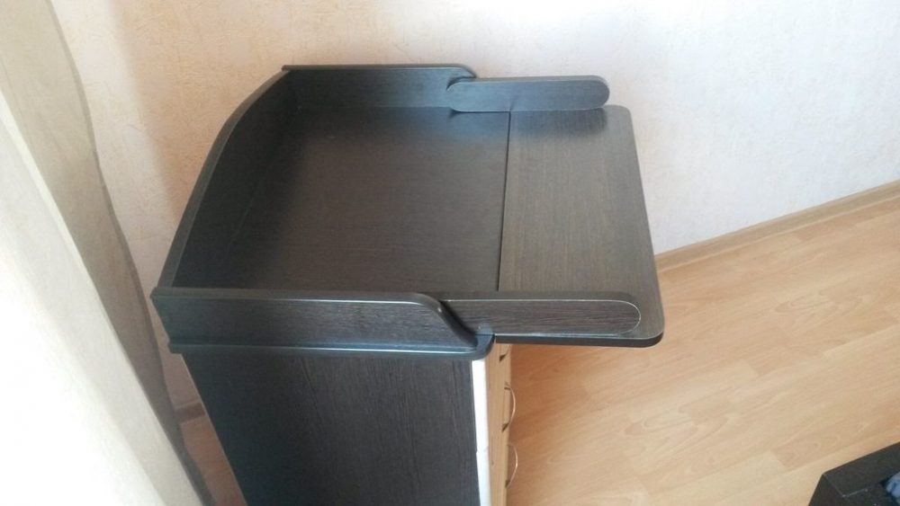 Пеленальный столик для новорожденных — как выбрать