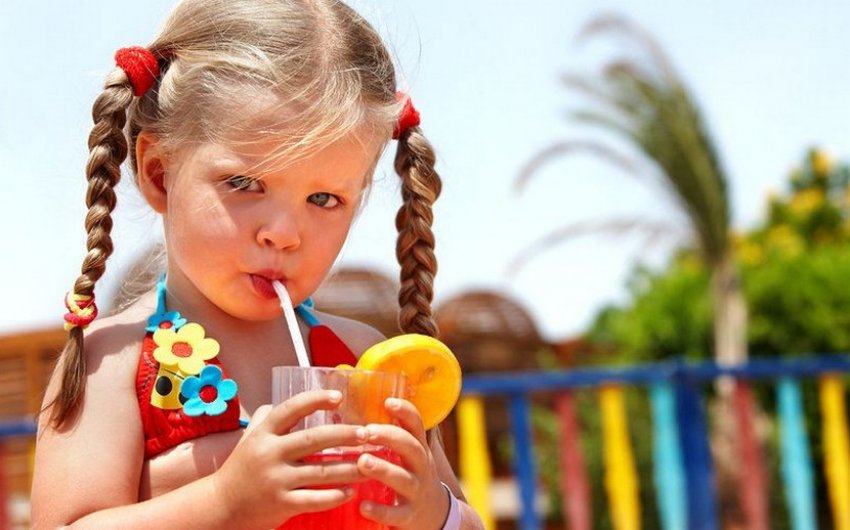 С какого возраста можно давать детям клюкву и клюквенный морс