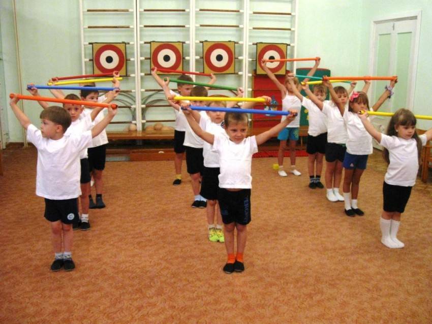 Зарядка для малышей с первых дней жизни