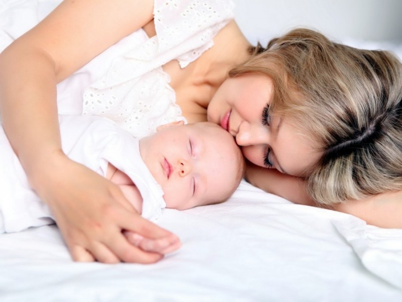 Как уложить ребенка спать без слез и капризов