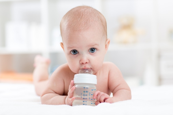 Сколько давать воды новорожденному на искусственном вскармливании
