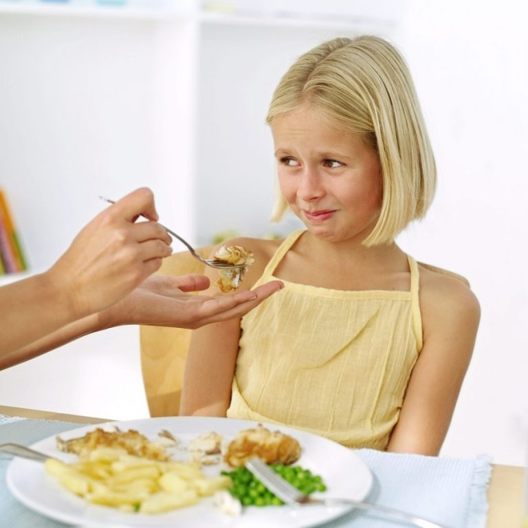 Как заставить ребенка есть? что делать, если ребенок отказывается от еды