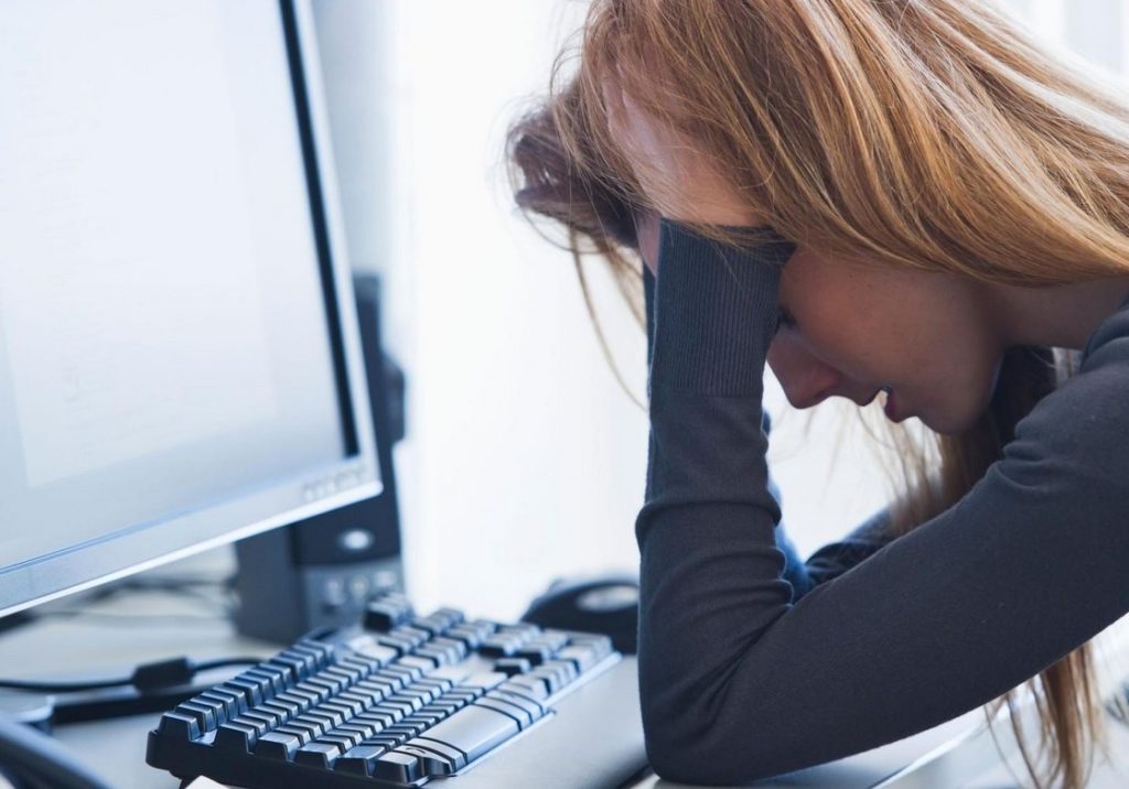 Почему многие мамы боятся выставлять фото с детьми в соцсетях