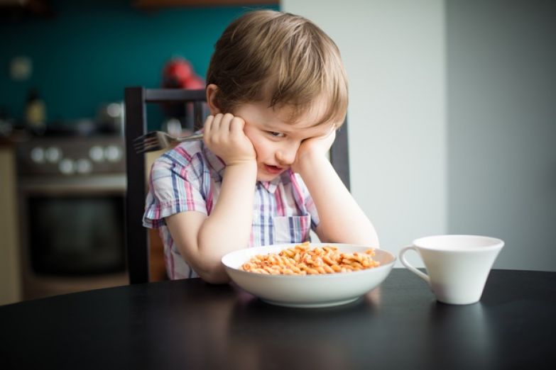 Как заставить ребенка съесть практически все: 15 шагов
