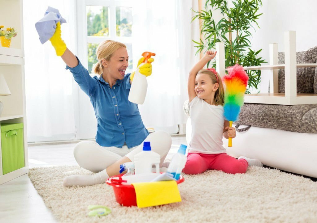 Как находить время на домашние дела, если на руках маленький ребенок?