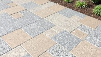 Гранитная брусчатка: практичная красота для двора, улицы и городской площади