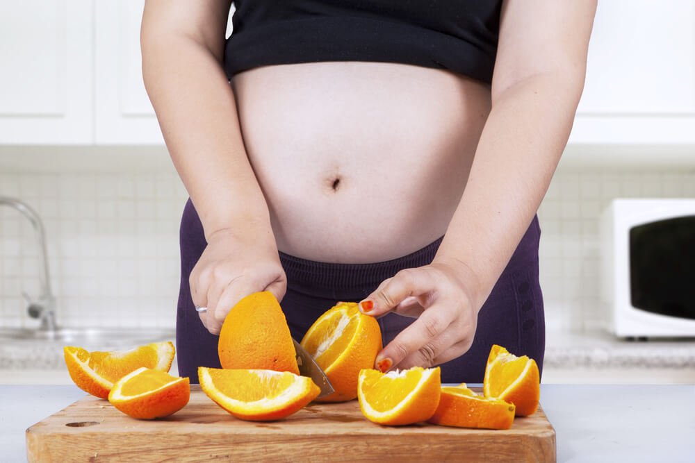 Апельсиновый сок при беременности: можно ли пить, польза и вред, как приготовить