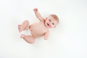 Как отучить грудного ребенка до года от рук