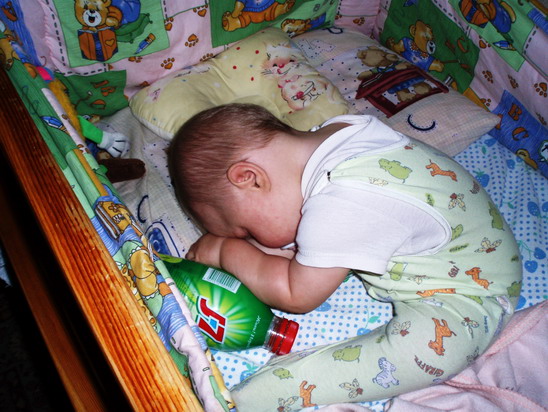 Ребёнку месяц плохо спит ночью | уроки для мам