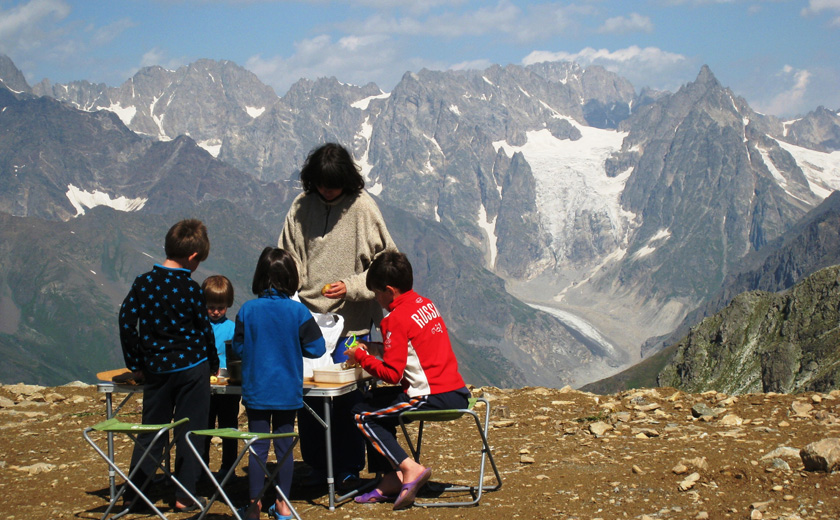 Опыт многодетной мамы: 5 способов облегчить жизнь и родителям, и детям
