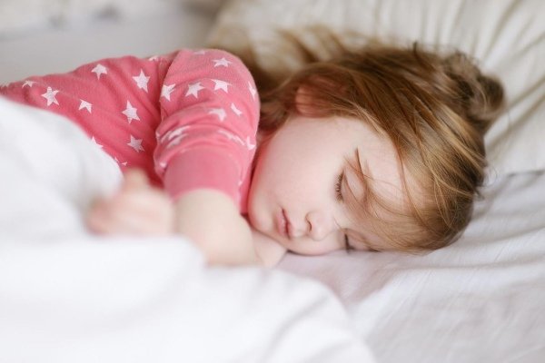 Ребенок плохо спит ночью и часто просыпается