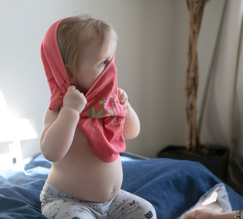 Как отучить ребенка ночью писать в кровать: советы родителям