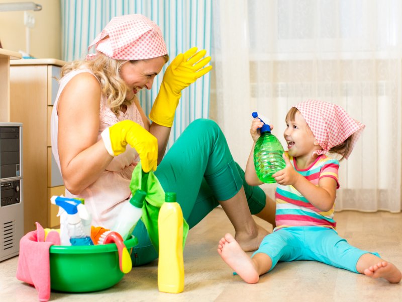 Как приучить ребенка к порядку и чистоте в комнате: советы психолога елены садовниченко