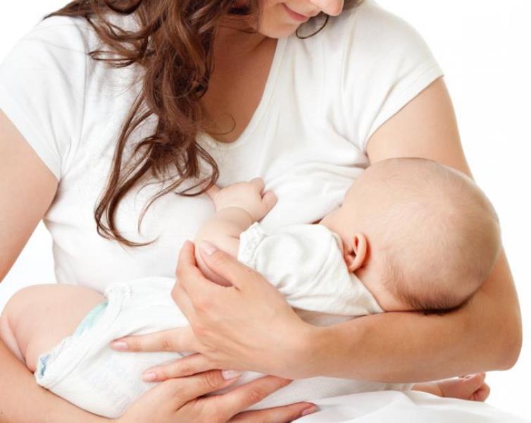 Опыт молочной мамы: я кормила чужого ребенка своим молоком