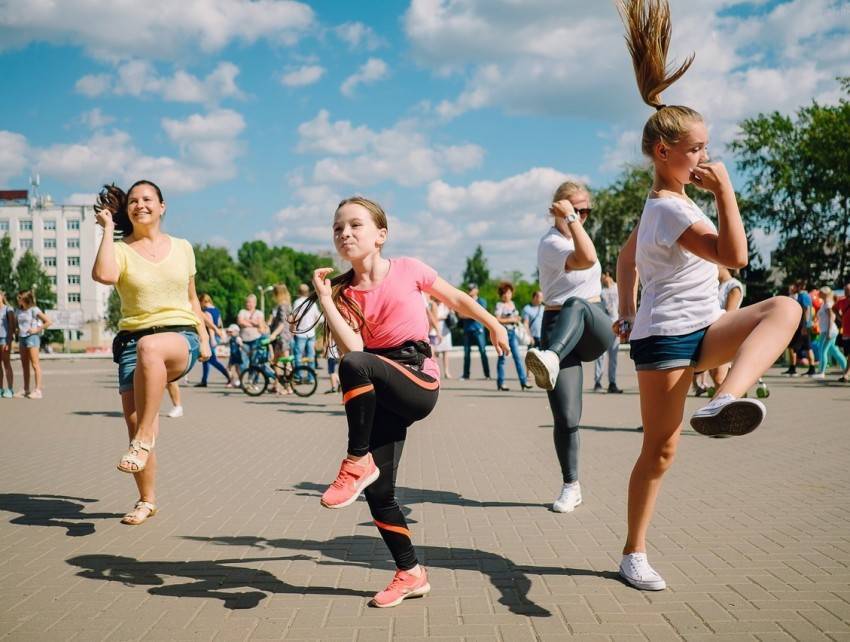 Зарядка для малышей с первых дней жизни