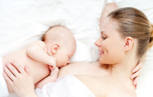 Может ли у малыша быть аллергия на материнское грудное молоко?