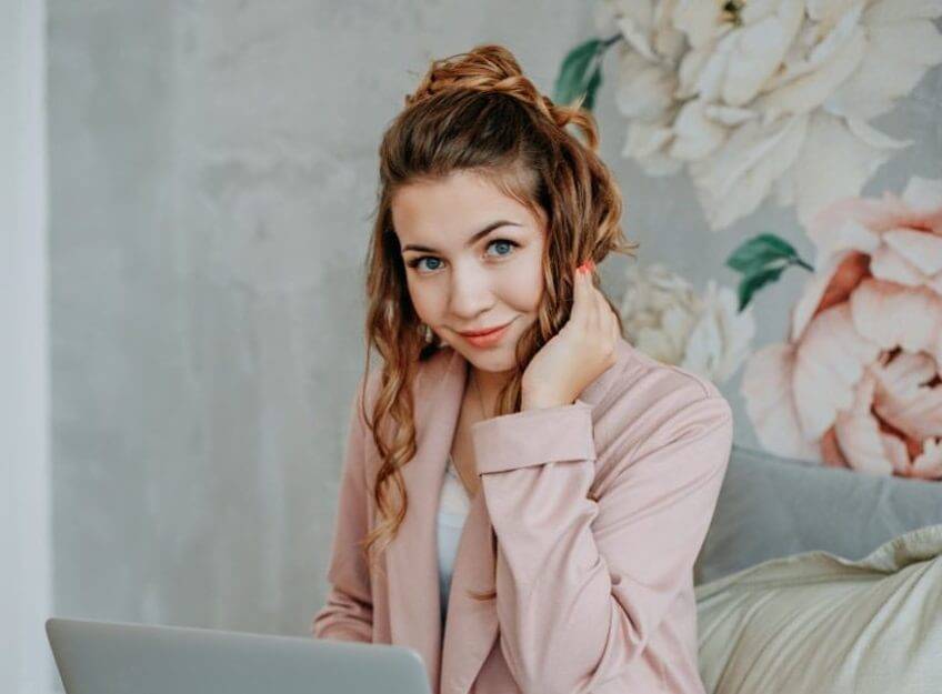 Семейный психолог Лариса Суркова: как выйти из декрета