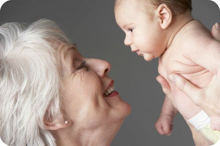 Как не испортить ребенка бабушкой?