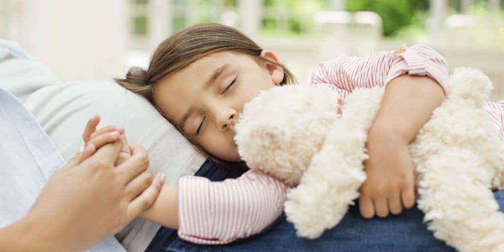 Как отучить ребенка от укачивания: 2 верных способа. советы, как отучить ребенка от укачивания и убаюкивания на руках перед сном