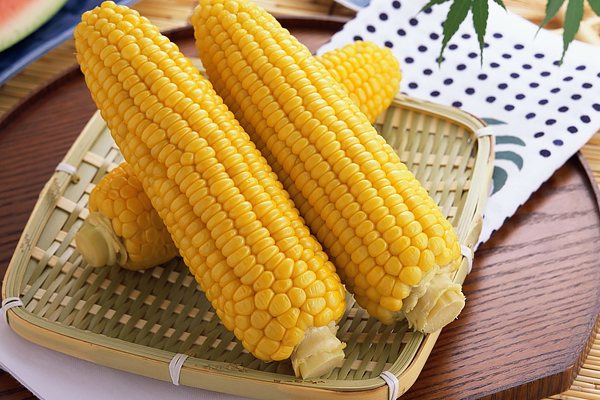 Можно ли кормящей маме кукурузу?