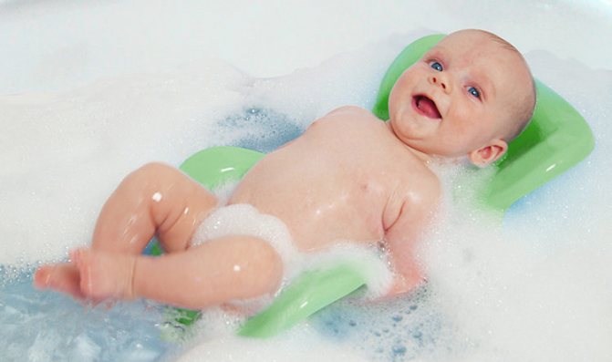 Что делать если ребенок боится купаться в ванной