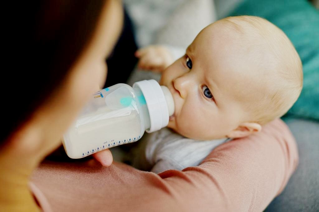 Смеси для новорожденных — рейтинг экспертов