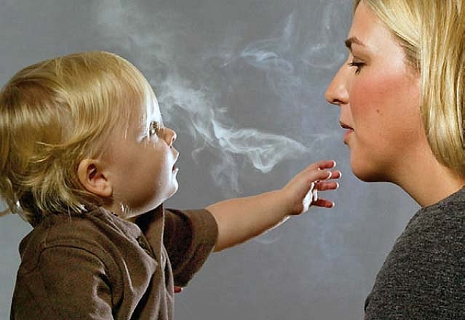 Курение при грудном вскармливании – вред и последствия