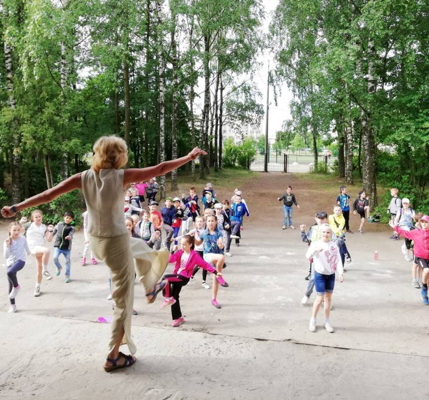 Зарядка для малышей с первых дней жизни