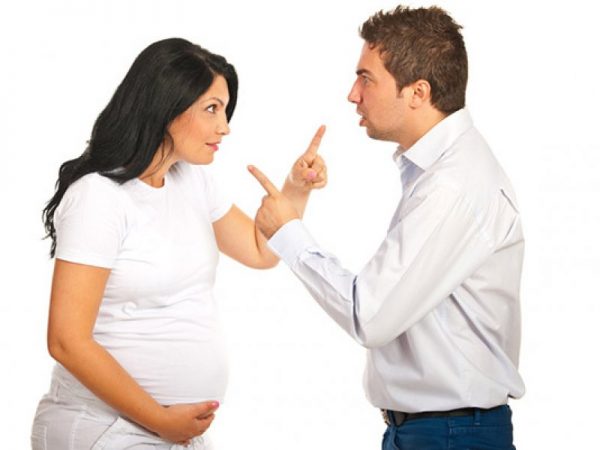 8 тем, которые любят обсуждать беременные