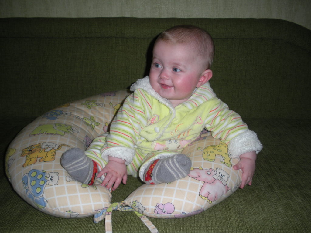 Со скольких месяцев можно сажать мальчиков