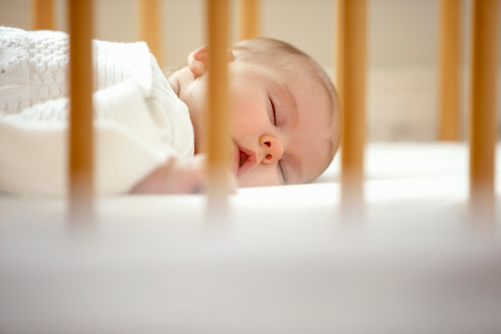 Ребенок плохо спит и часто просыпается: причины, как наладить здоровый сон малыша - agulife.ru - agulife.ru