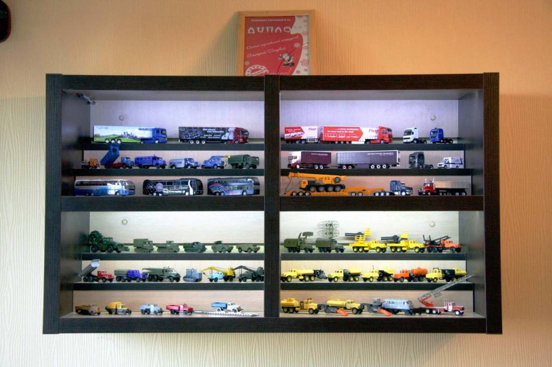 Как навести порядок в детском шкафу: 4 принципа хранение детской одежды