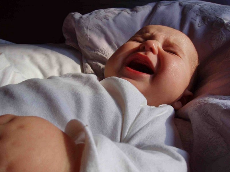 Сколько должен спать ребенок в 2 месяца, нормальная длительность сна у двухмесячных детей