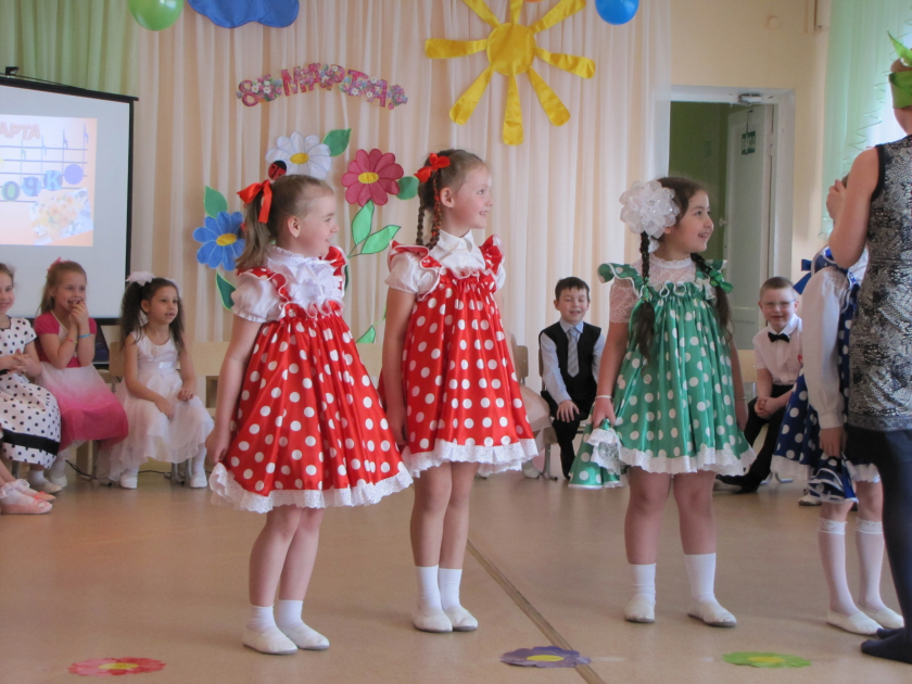 Мамины будни: Подготовка к Новому Году с детьми