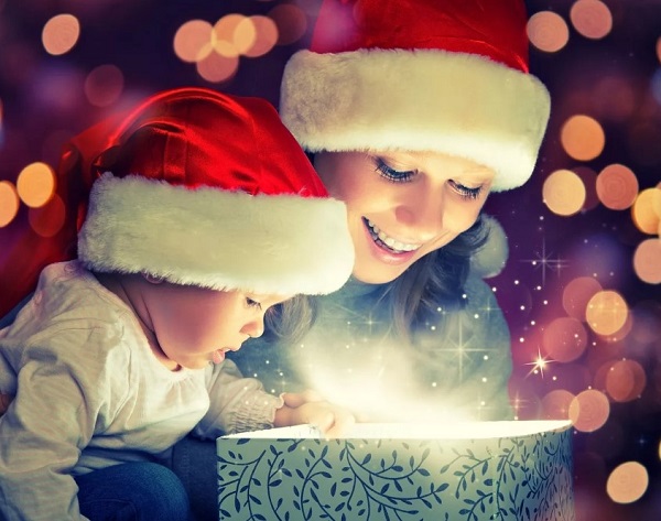 5 плюсов празднования Нового года с ребенком
