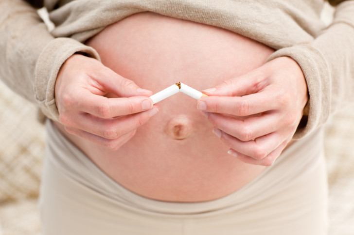 Курение во время беременности – как отражается на ребенке и какой вред может нанести