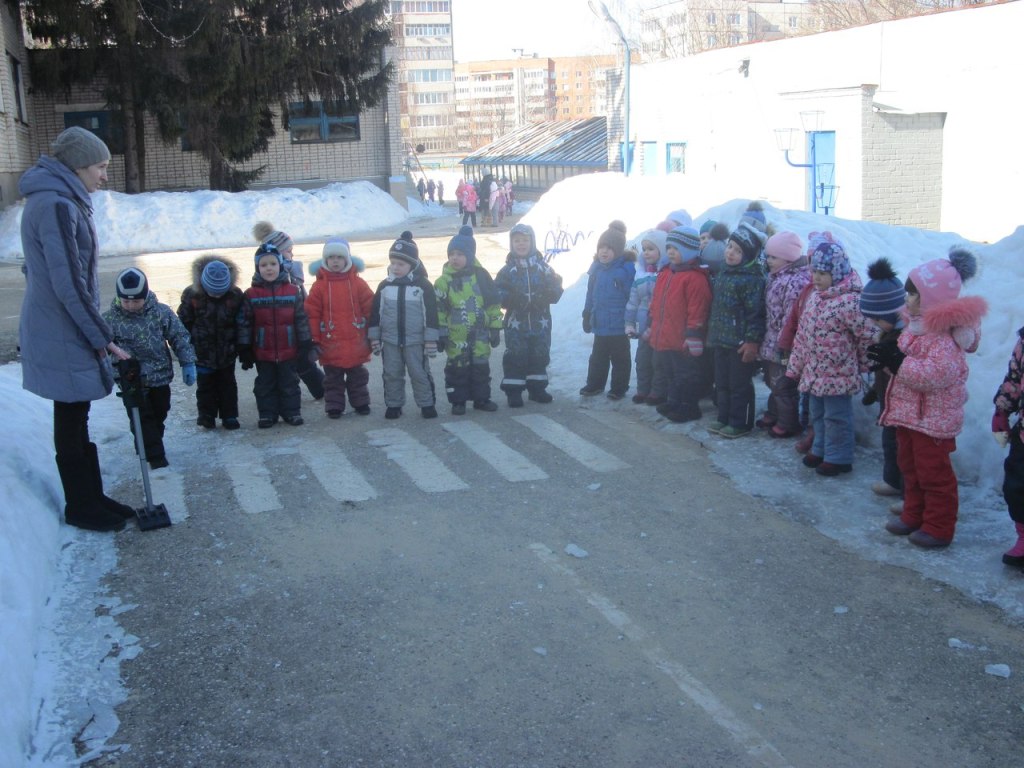 Безопасность ребенка на улице: памятка для мамы