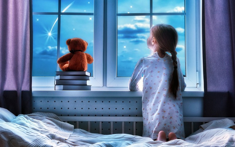 Когда и как можно отучить маленького ребенка просыпаться по ночам?
