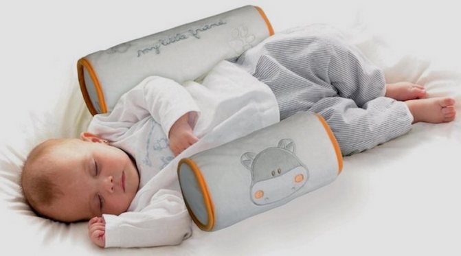 Ортопедическая подушка для новорожденных