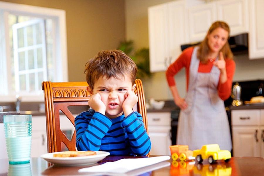 Почему нельзя заставлять ребенка есть через силу