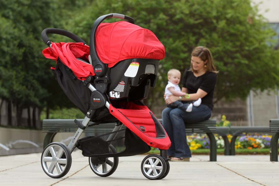 5 основных критериев, по которым следует оценивать детскую коляску