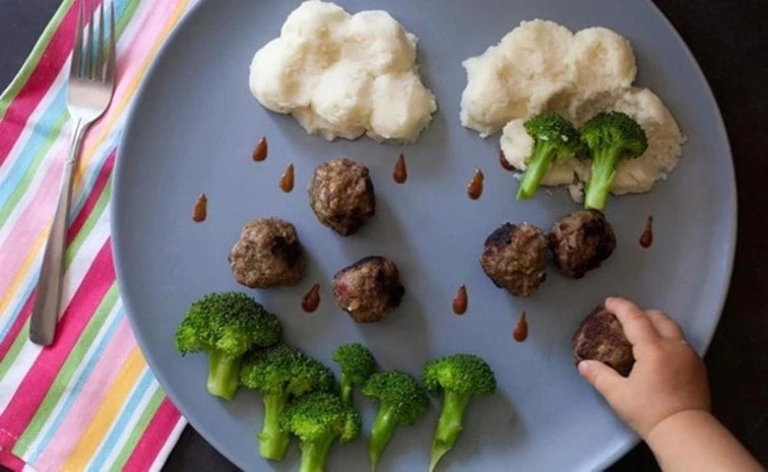 Что делать если ваш малыш не ест мясное пюре?