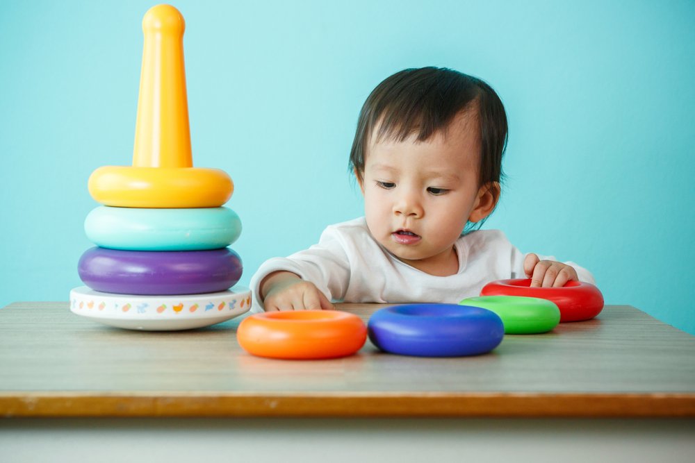 Обзор методик раннего развития детей: от 0 до 1 года в домашних условиях с мамой и до 3-х лет в развивающих группах