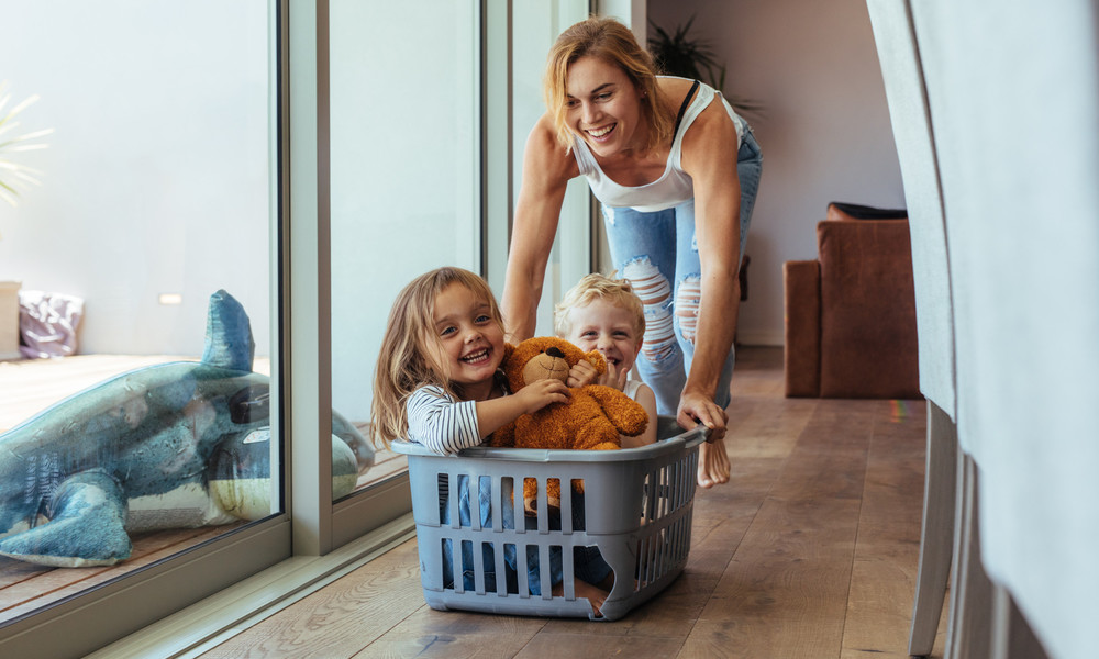 Как молодой маме справиться с ребенком и домашними делами