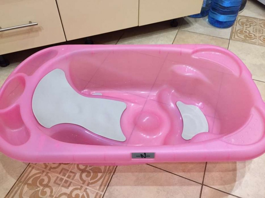 Ванночки для купания новорожденных детей